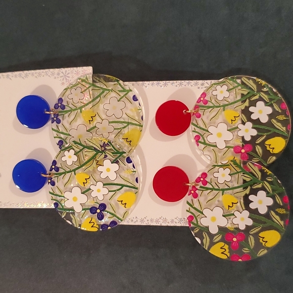 Floral daisy and tulip acrylic pierced 6 colors to choose from Spring Summer - Picture 4 of 13